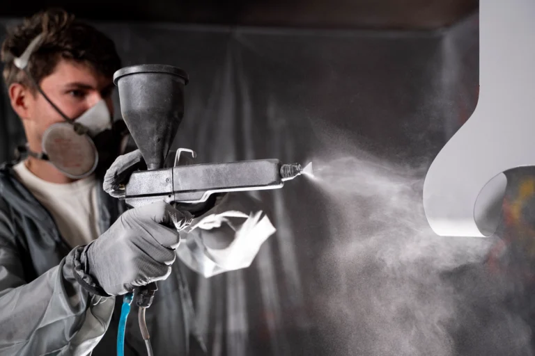 Read more about the article 7 Cara Menghilangkan Bau Cat Minyak dengan Cepat dan Mudah