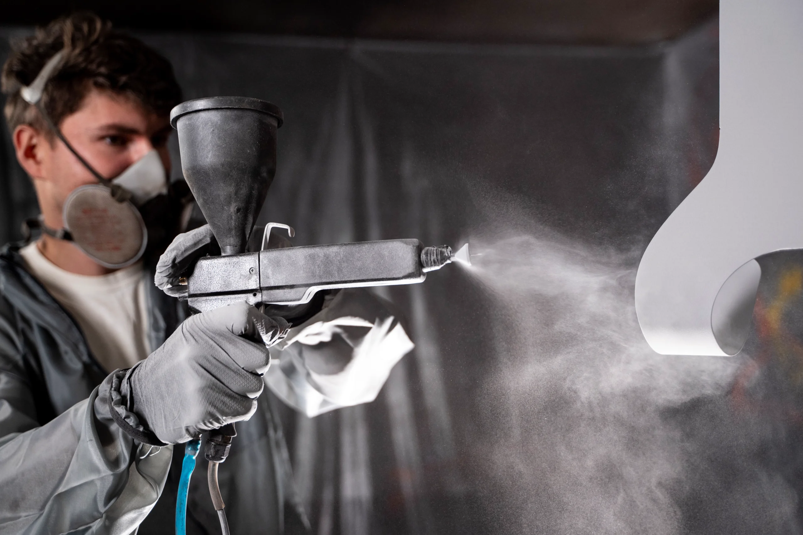 Read more about the article 7 Cara Menghilangkan Bau Cat Minyak dengan Cepat dan Mudah